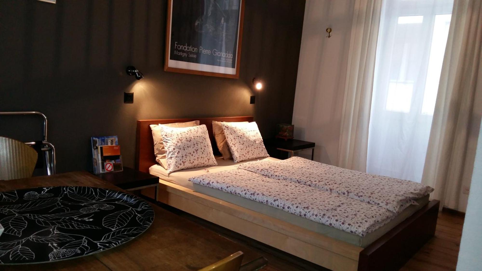 Garni Giacometti Locarno Room photo